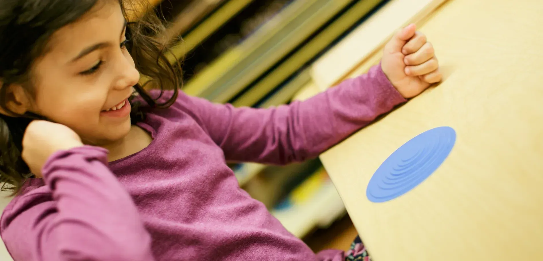 montessori child working with sensorial activity
