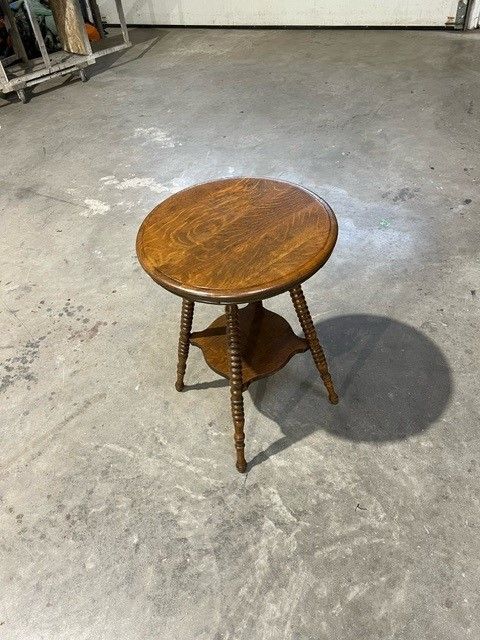 Small Round Table — Tinley Park, IL — Bermar Stripping & Refinishing Inc