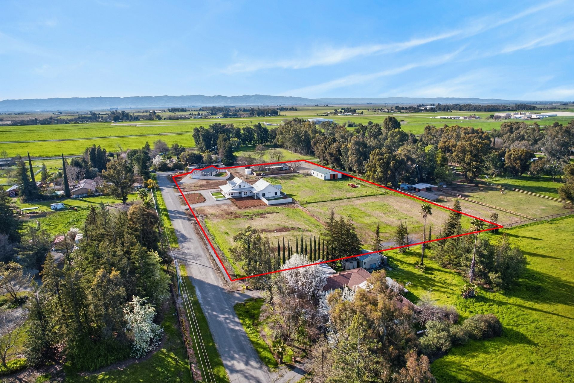 home for sale 25265 carlsbad avenue