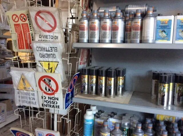 vendita di prodotti per l'edilizia