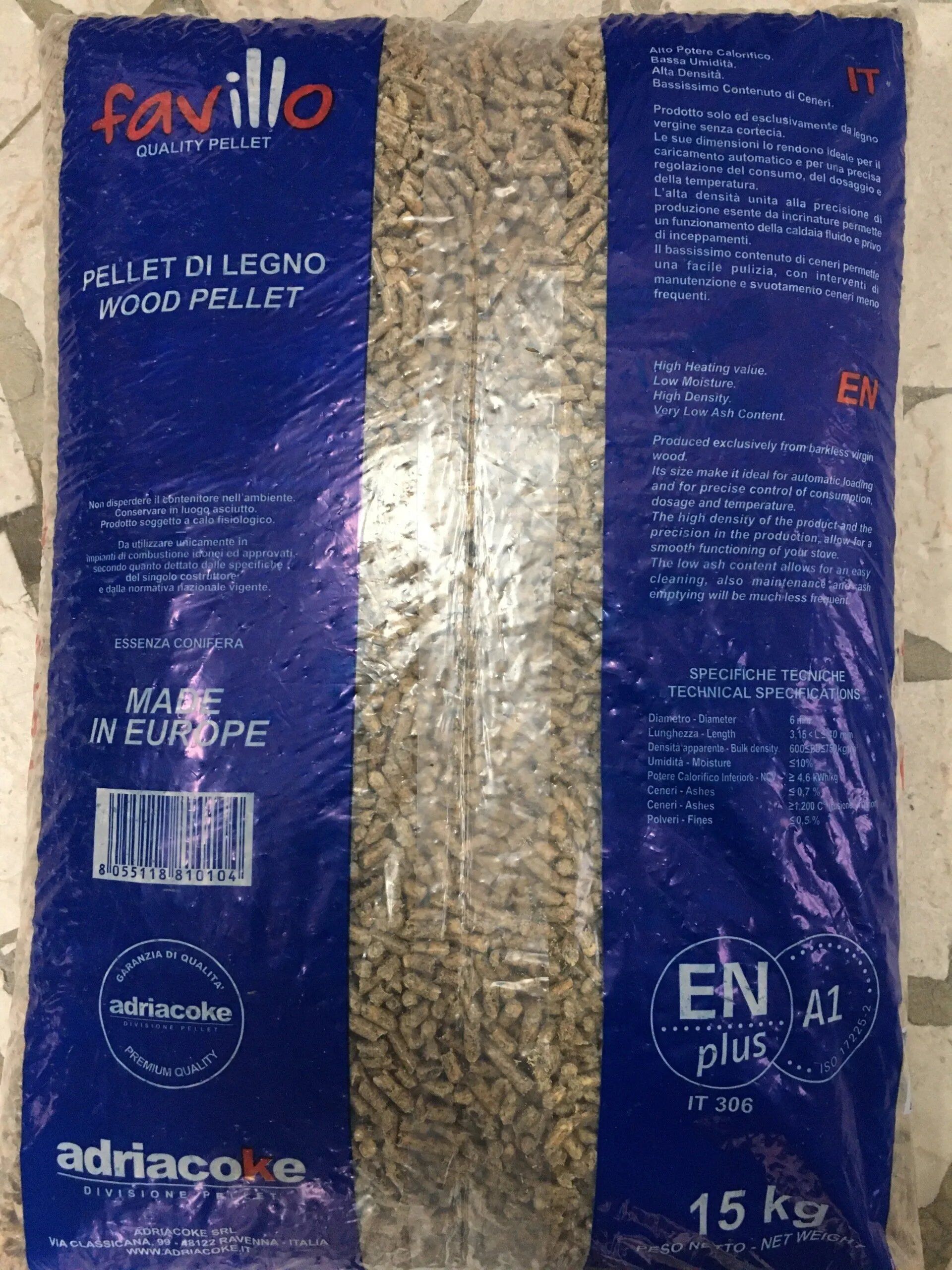 sacco con materiali per  l'edilizia