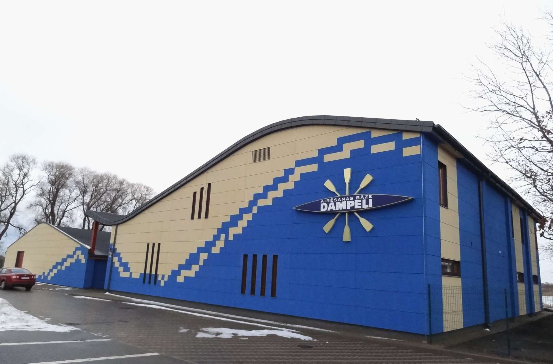 Airēšanas bāze Dampeli