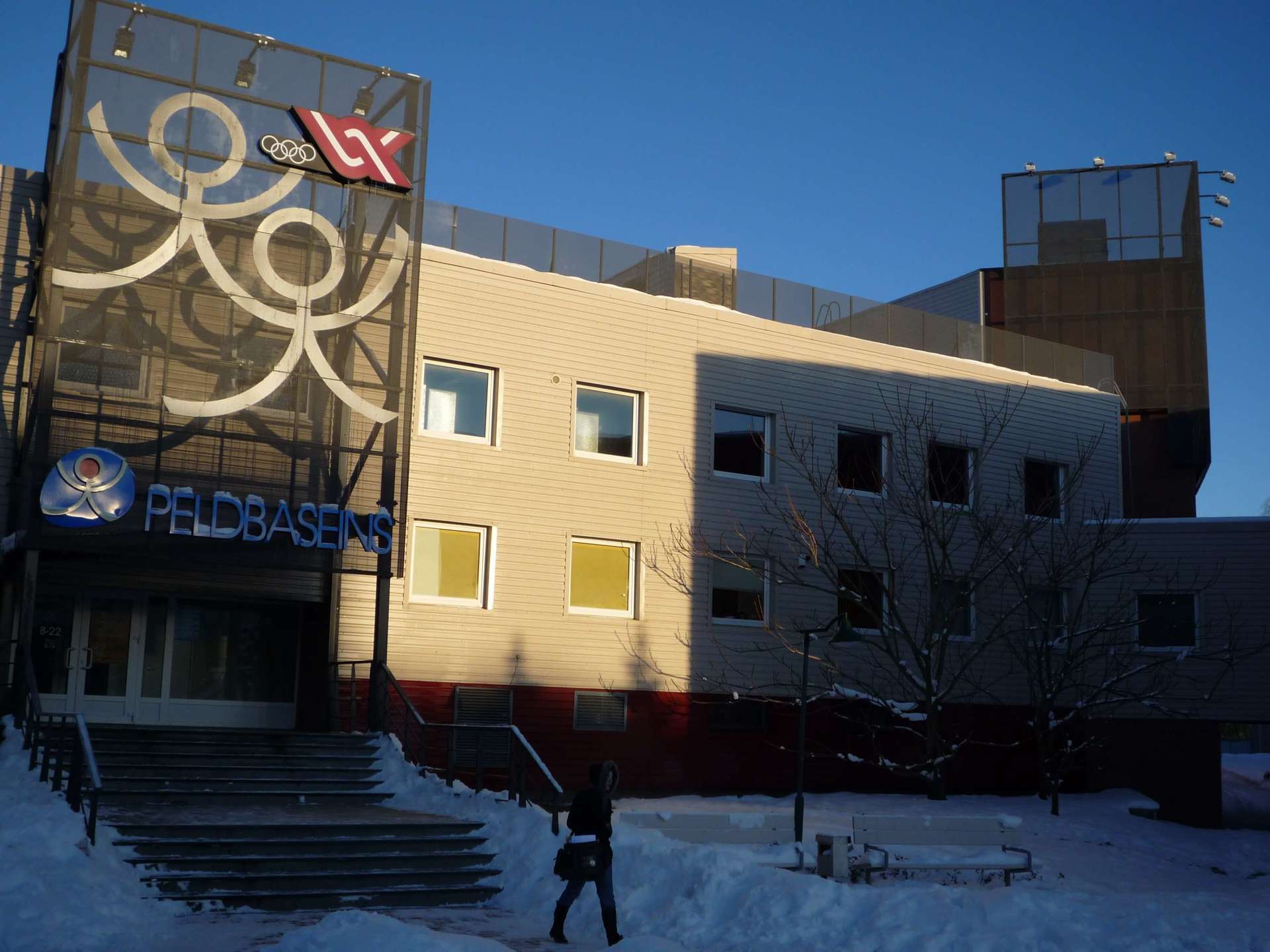 Baseina ēka ziemā