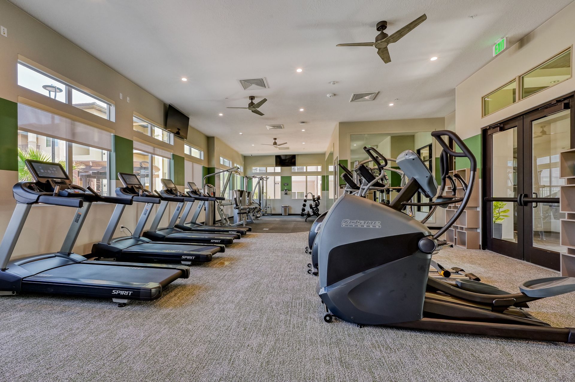 Home Brookfield Apartments in Saint UT