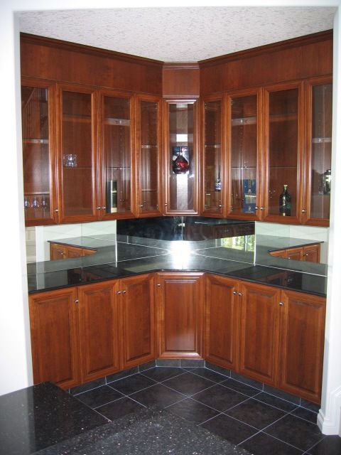 Custom Wet Bar in Corner