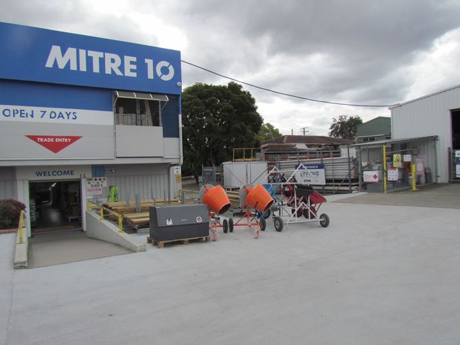 Beaudesert Hardware Mitre 10 shop