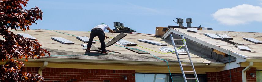 Roofing contractors in Carrollton