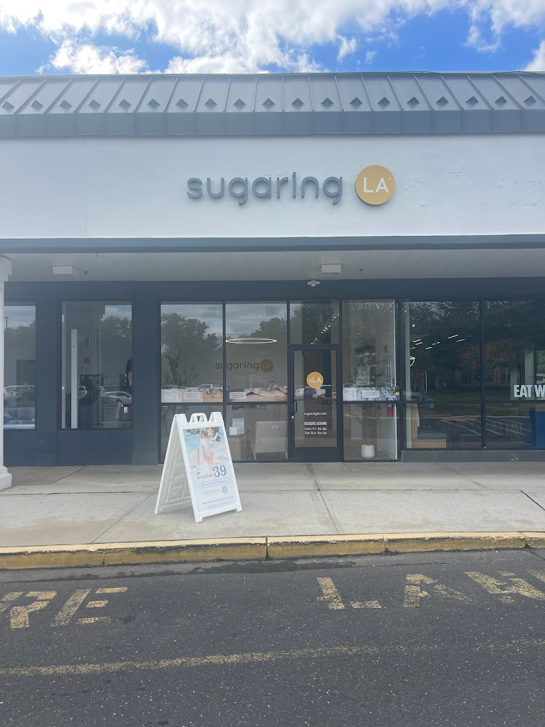 SugaringLA Shrewsbury storefront — scan to RSVP in studio