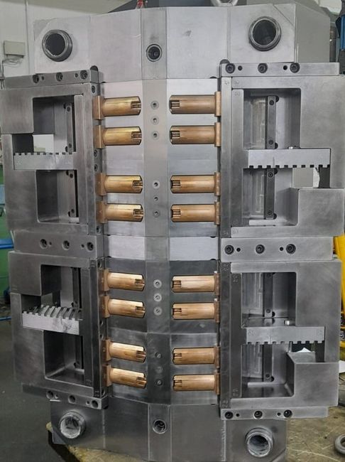 moulds for the pharmaceutical sector in Monza