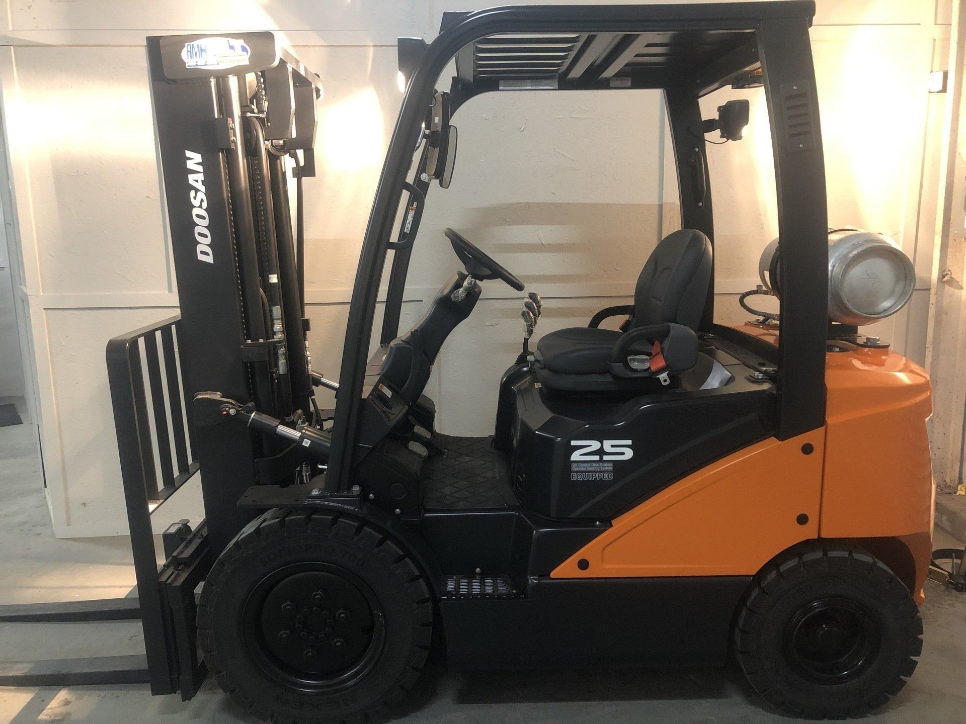 Doosan G25N-7