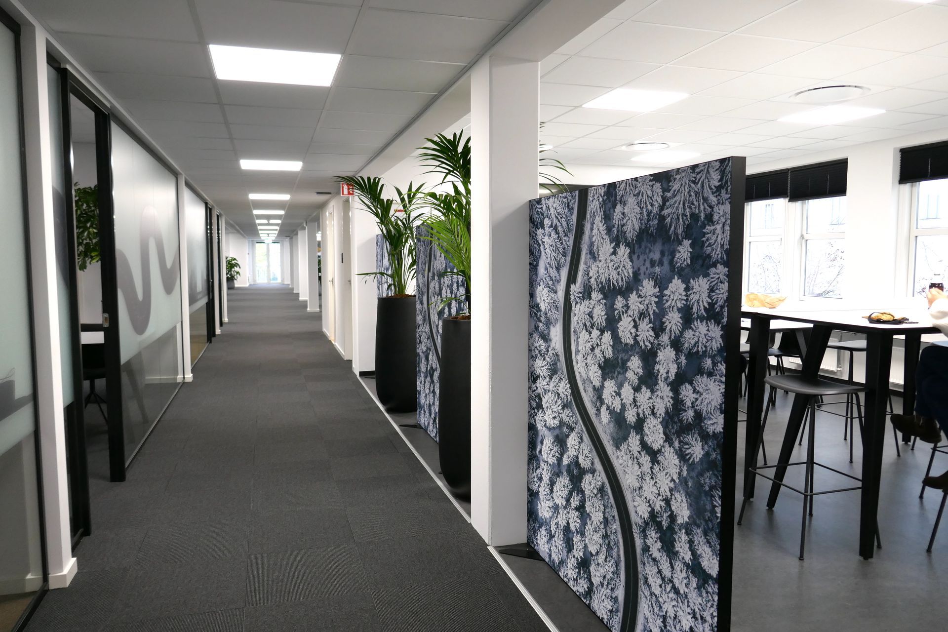 Akustik_ARTHENTIC_skaermvaeg_snelandskab