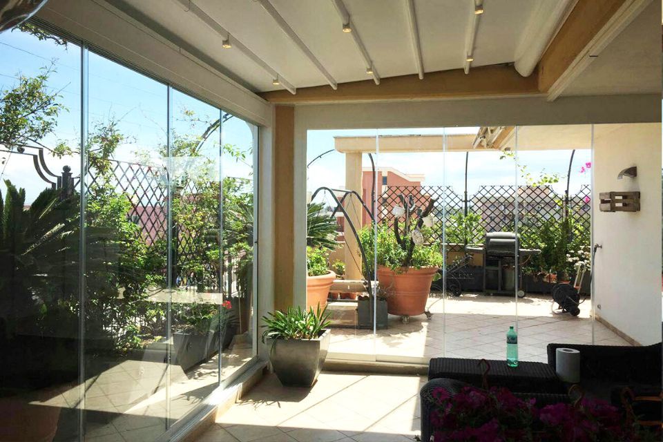 Vetrata panoramica aperta