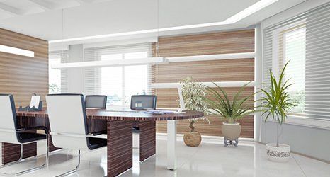 Hanging blinds cleaning