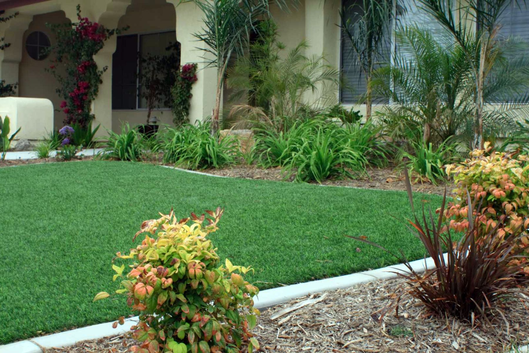 esempi di posa per prati sintetici