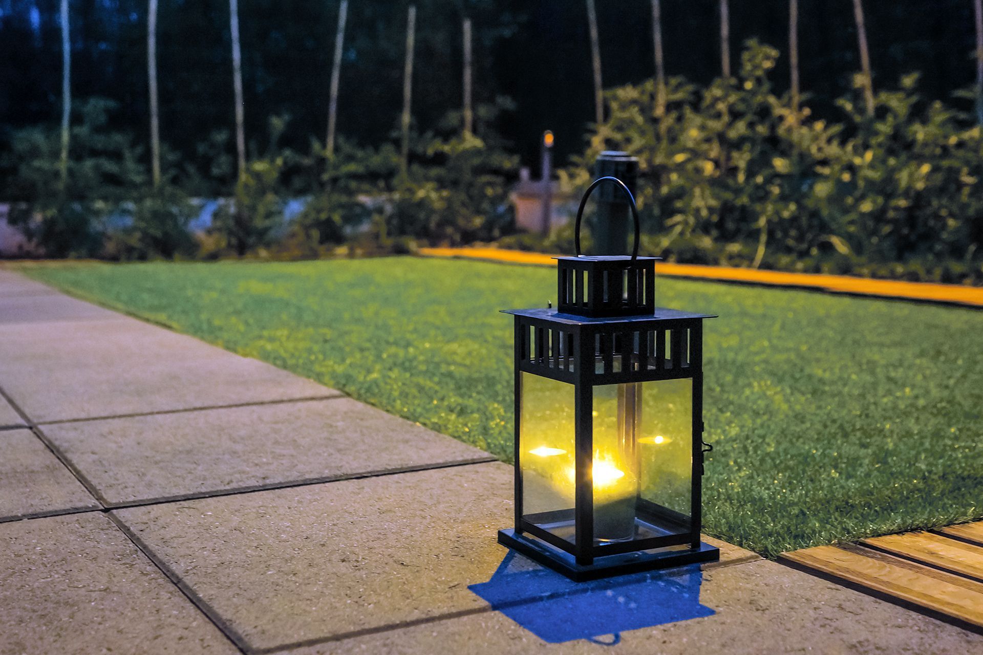 esempi di posa per prati sintetici