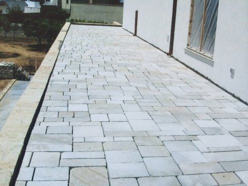 pavimentazione con pietra naturale di Soleto