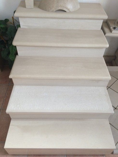 scale in pietra di Soleto