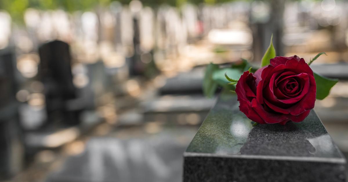 how-much-does-it-cost-to-bury-a-loved-one