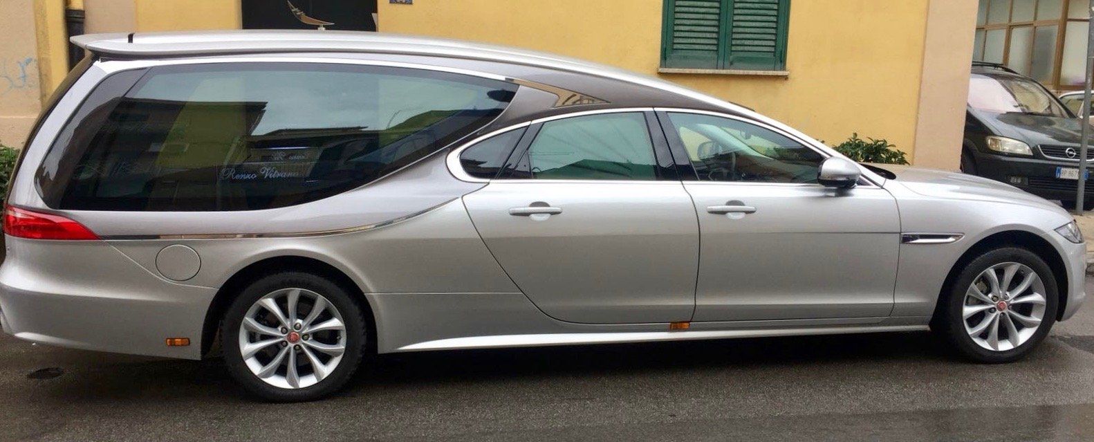 auto funerarie