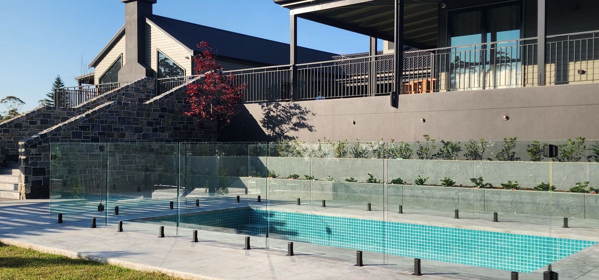 Frameless Glass Pool Fencing gc