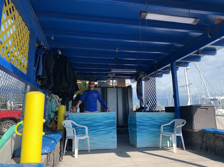 Manta Ray snorkel departure location Honokohau Harbor