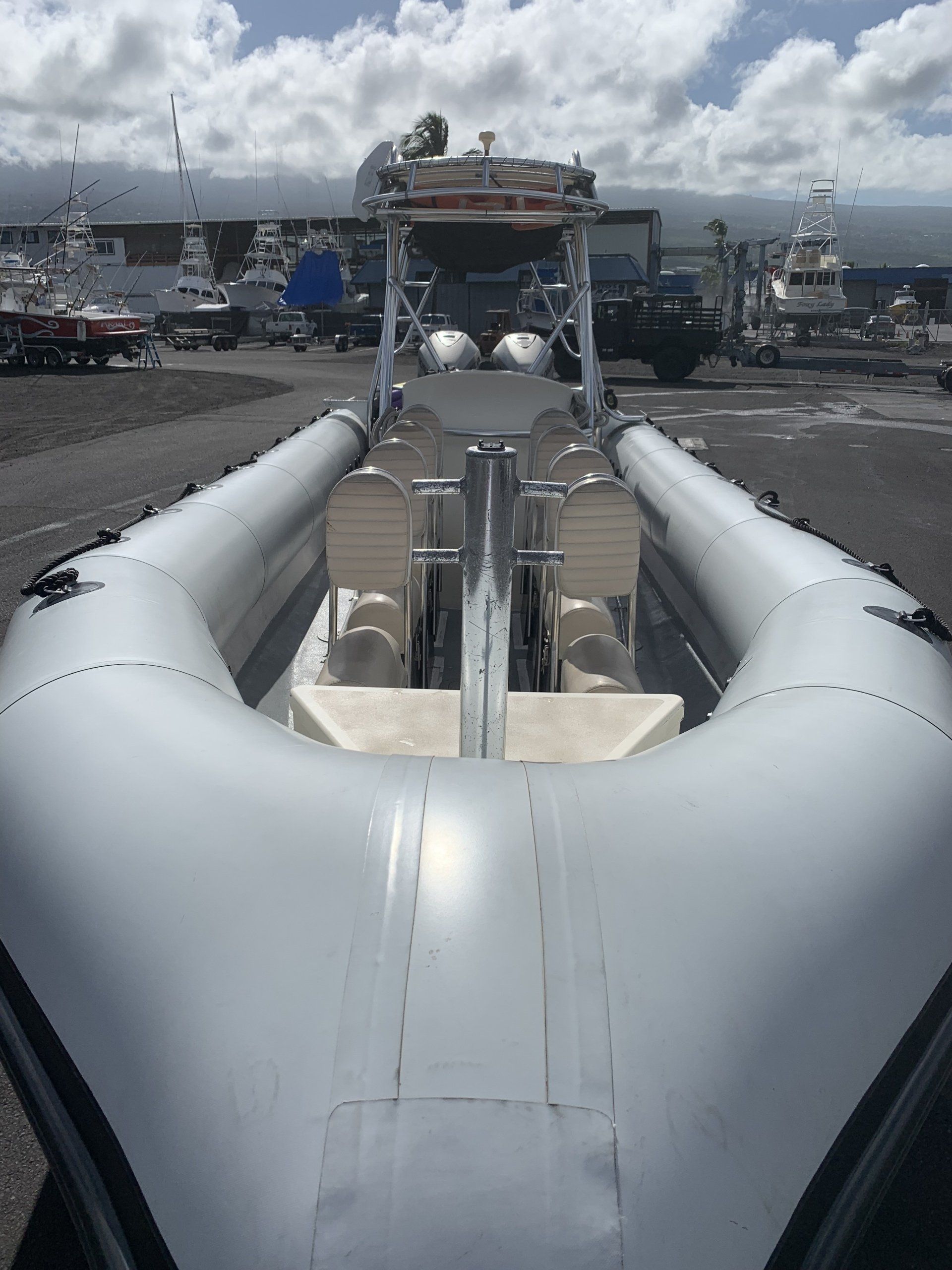 Best way to see the manta rays in Hawaii