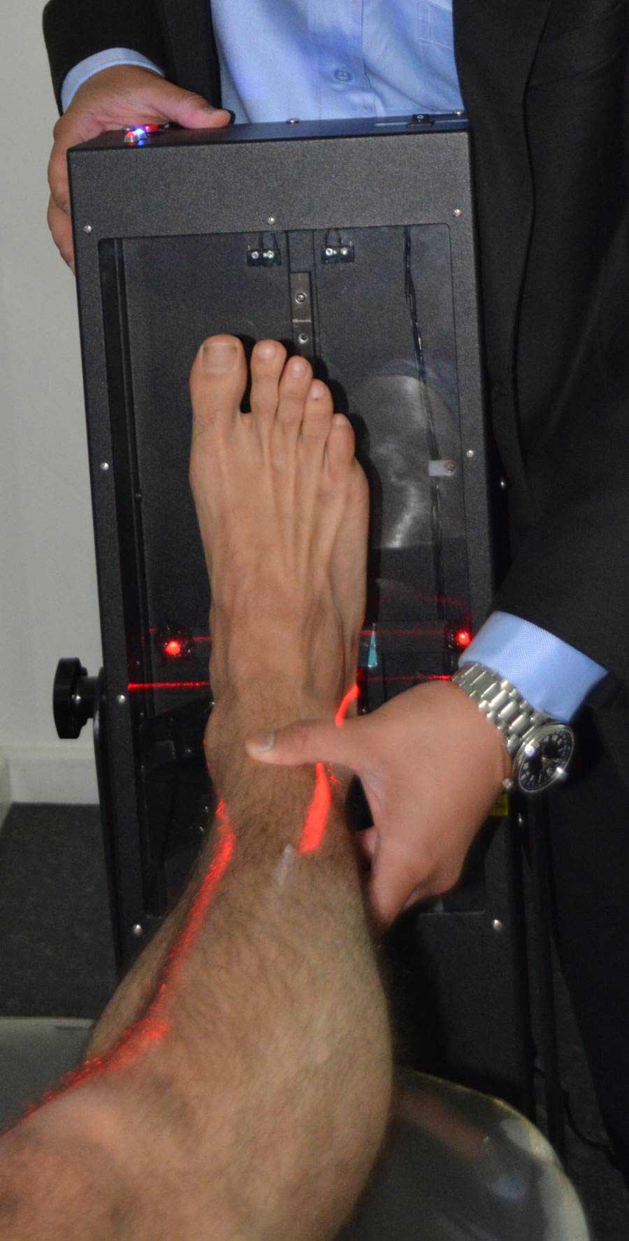 Foot Taking Bioscan - Perth, WA - Centrepod Podiatry