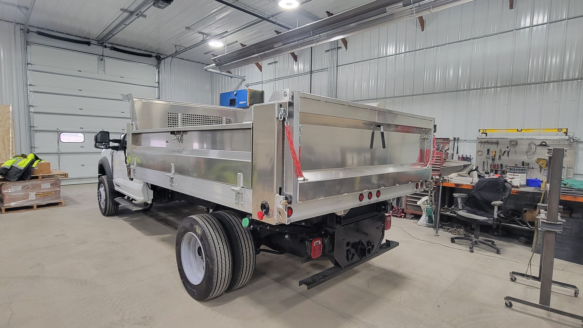 Scott Body aluminum magnum xl truck body upfitter