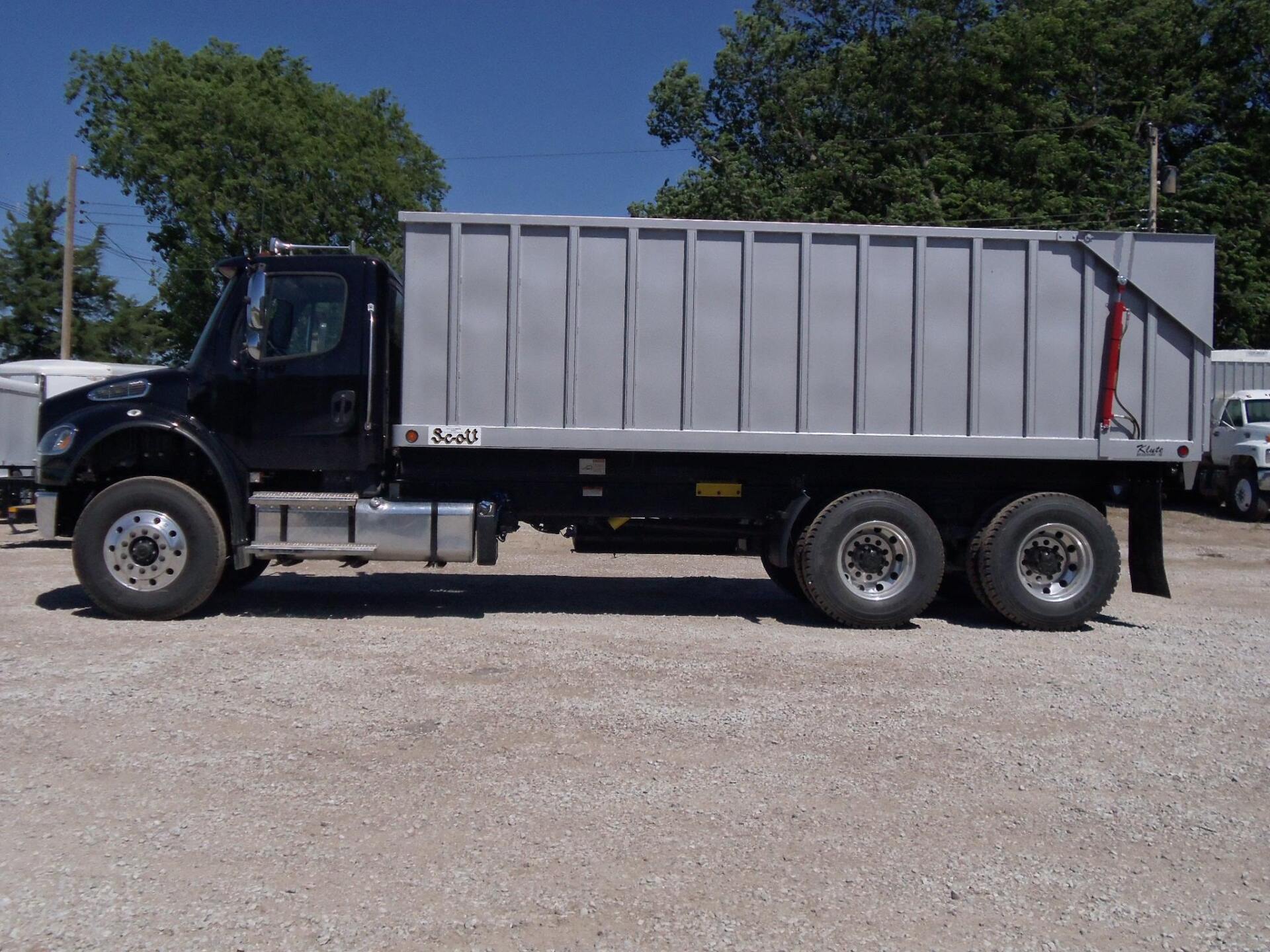 Klute Truck Equipment - Scott Steel Ensilage Bulk Hauler - S39