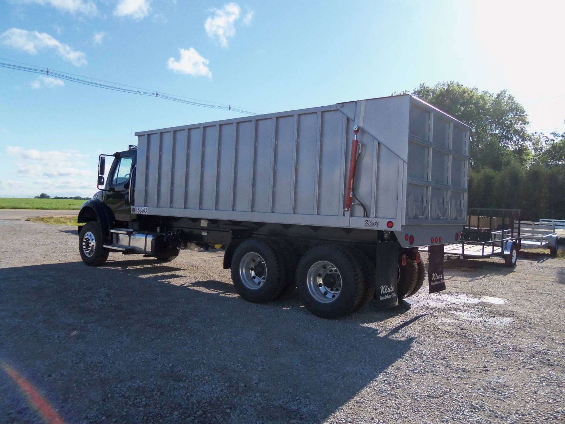 Klute Truck Equipment - Scott Steel Ensilage Bulk Hauler - S41