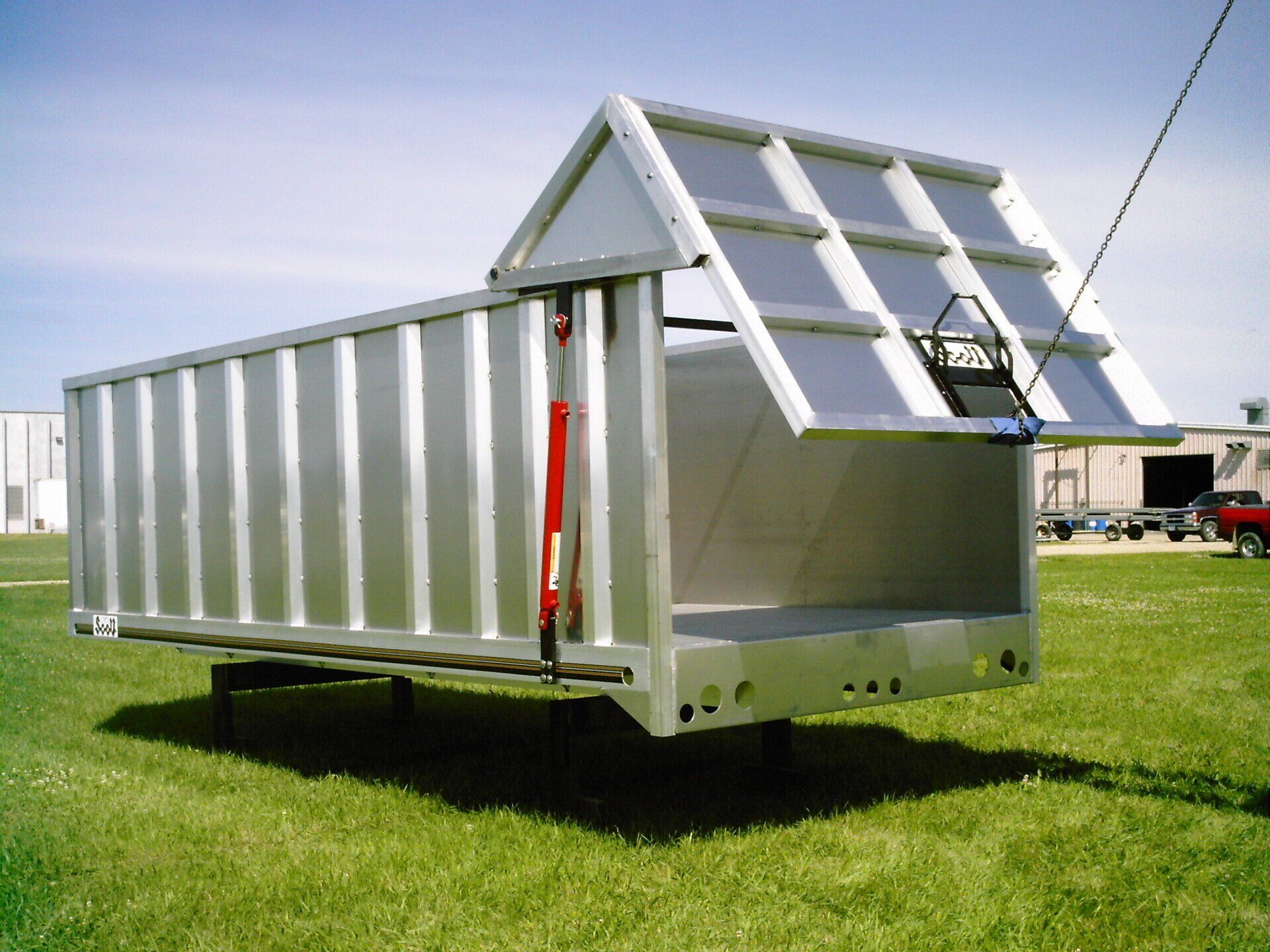 Scott Aluminum Ensilage Bulk Hauler with Trap - M52