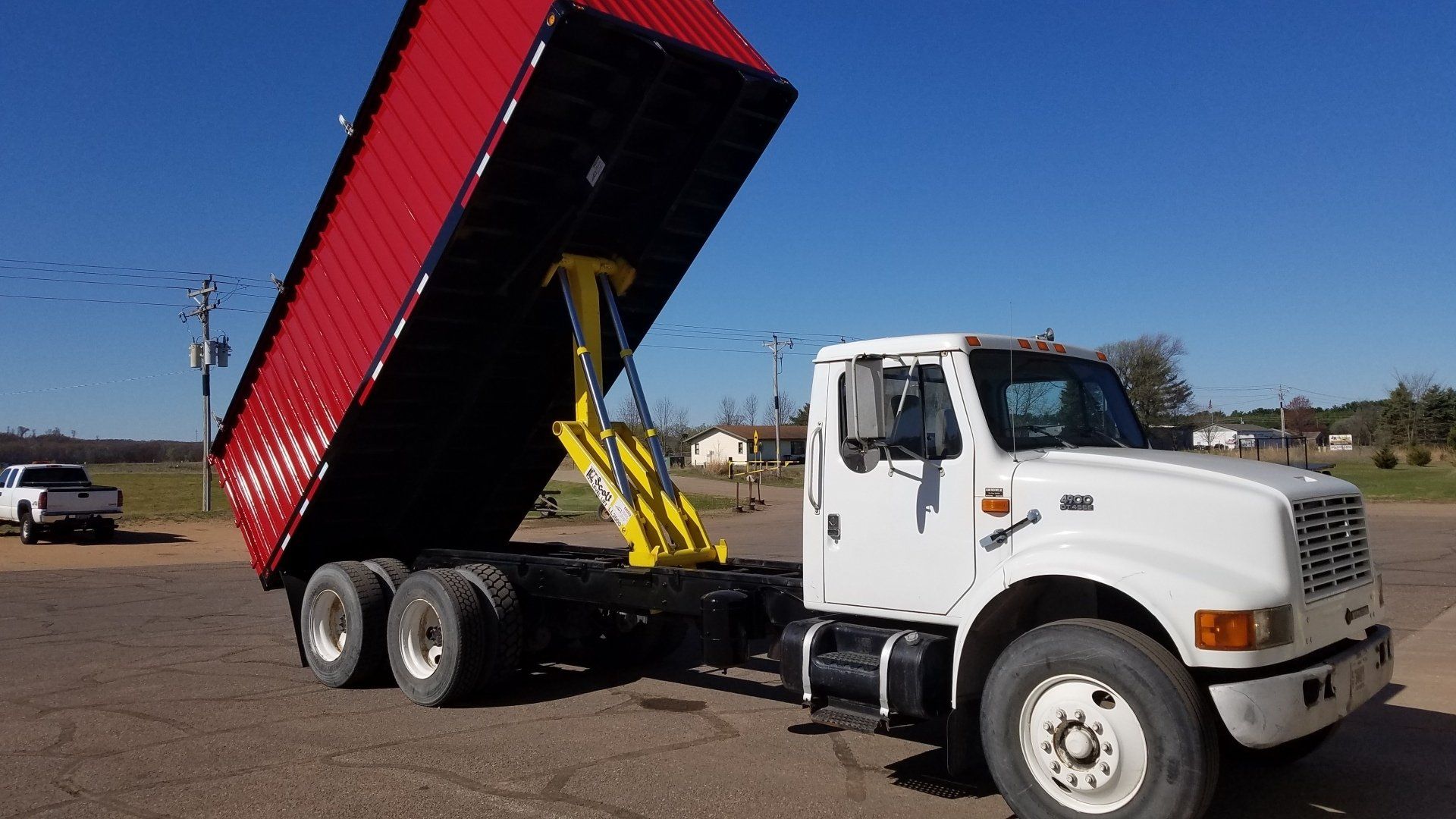 Tafco Equipment CO Blue Earth MN SCOTT Truck Bodies and Hoists