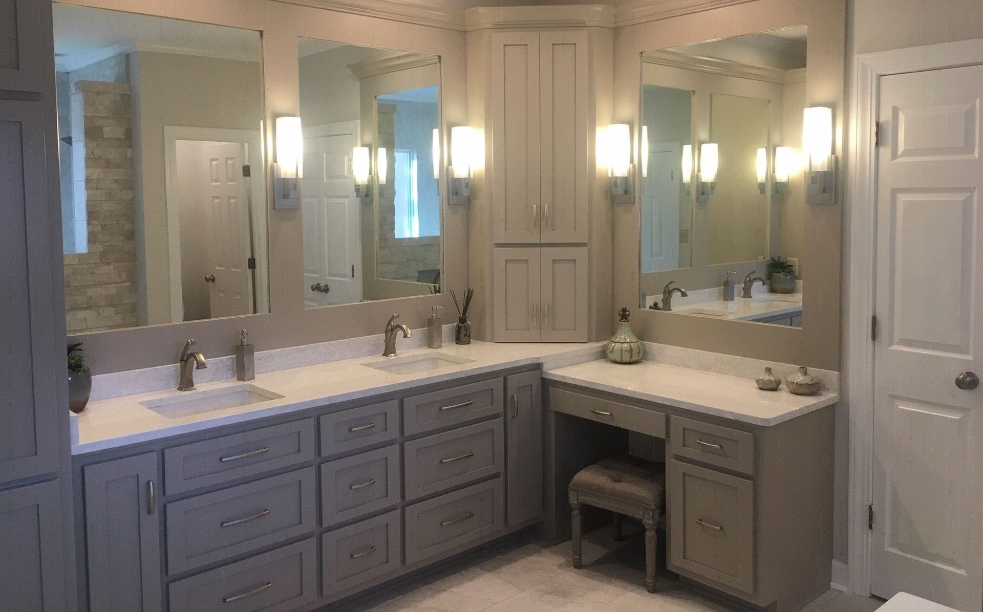 Custom Bathroom Cabinets in Tupelo, MS