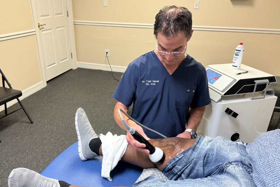 knee-tendinitis-pain-shockwave-treatment-kingwood-tx