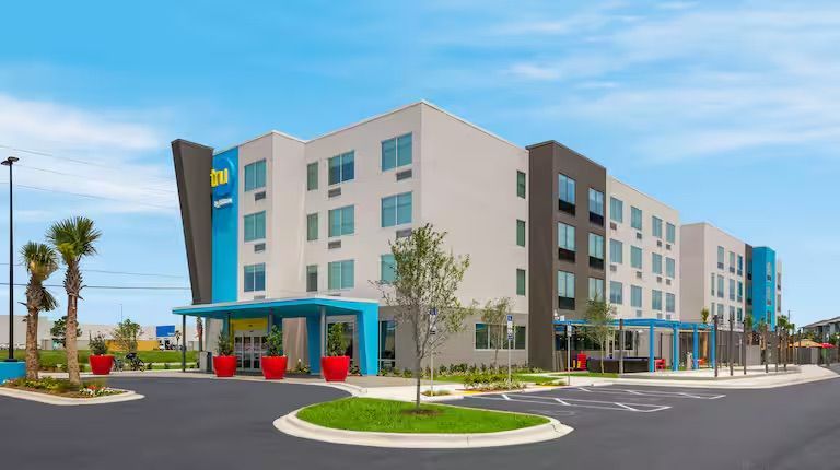 Tru by Hilton Destin Florida new hotel near Henderson Beach State Park indoor heated pool family rooms