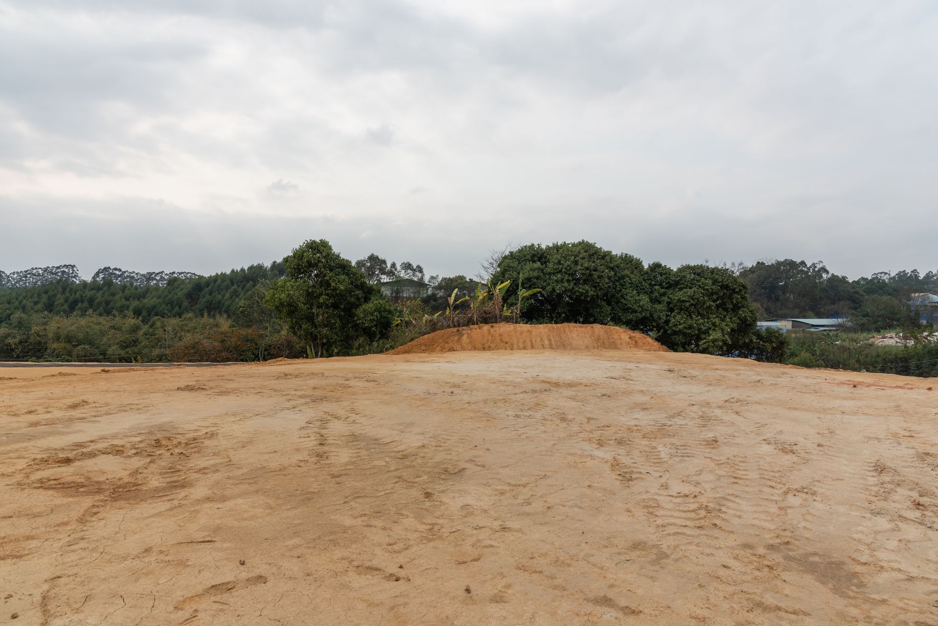 Sandy, Barren Foreground — Australian Sandstone Products In Helidon, QLD