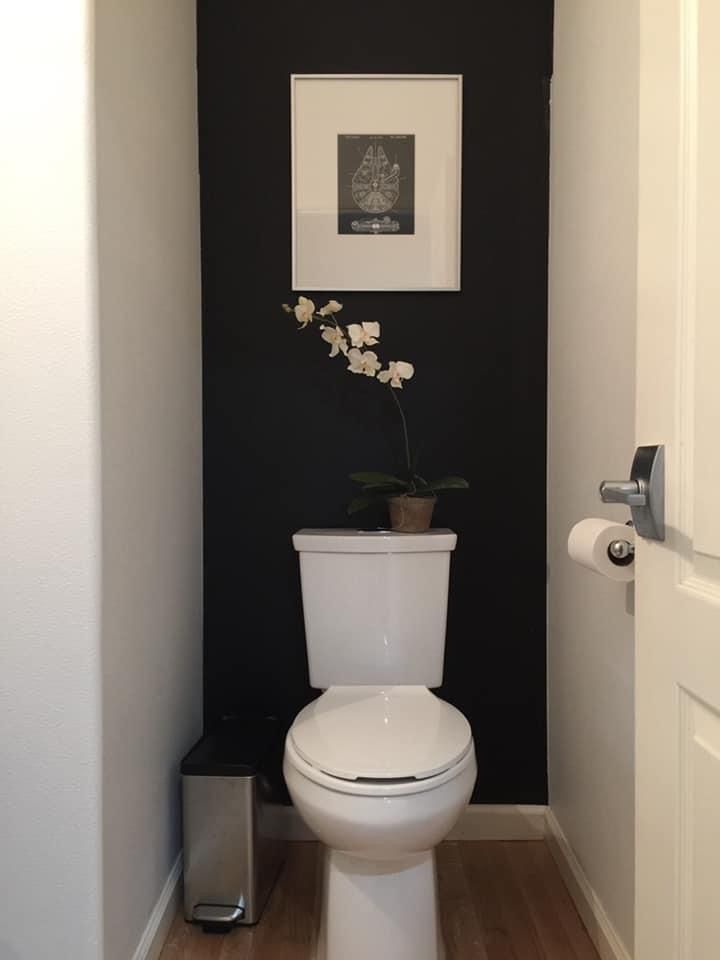 half-bathroom-simple-update-dark-accent-wall-art-pieces-added