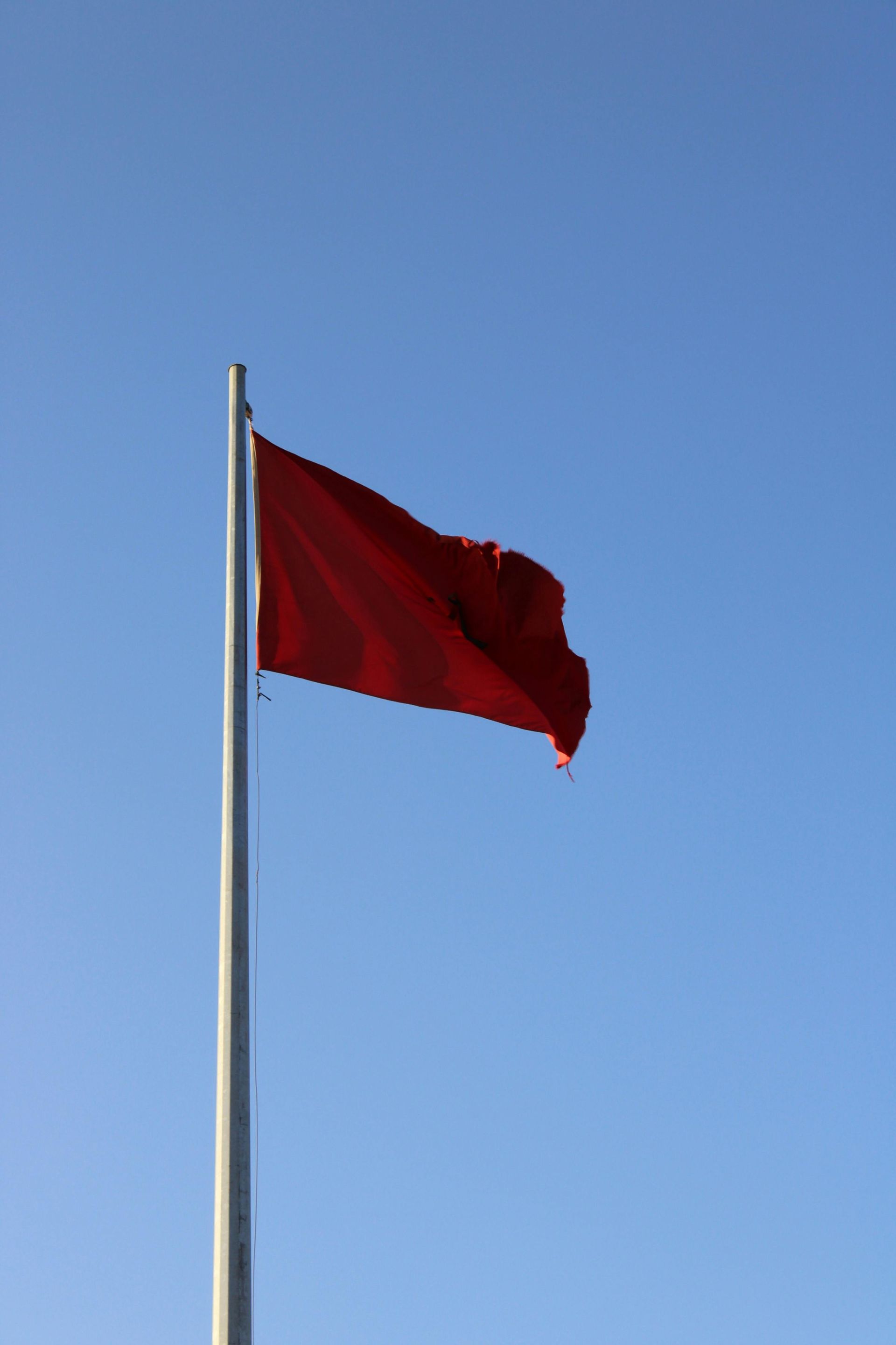 A red flag in the sky 