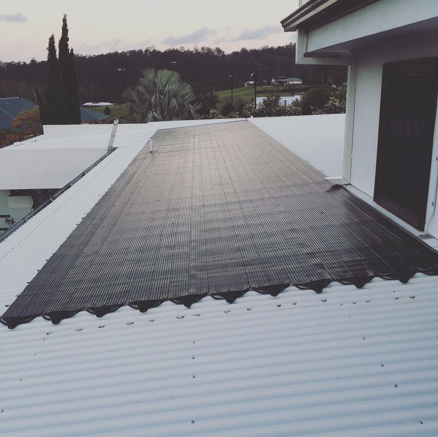 Pool Heating Main Beach