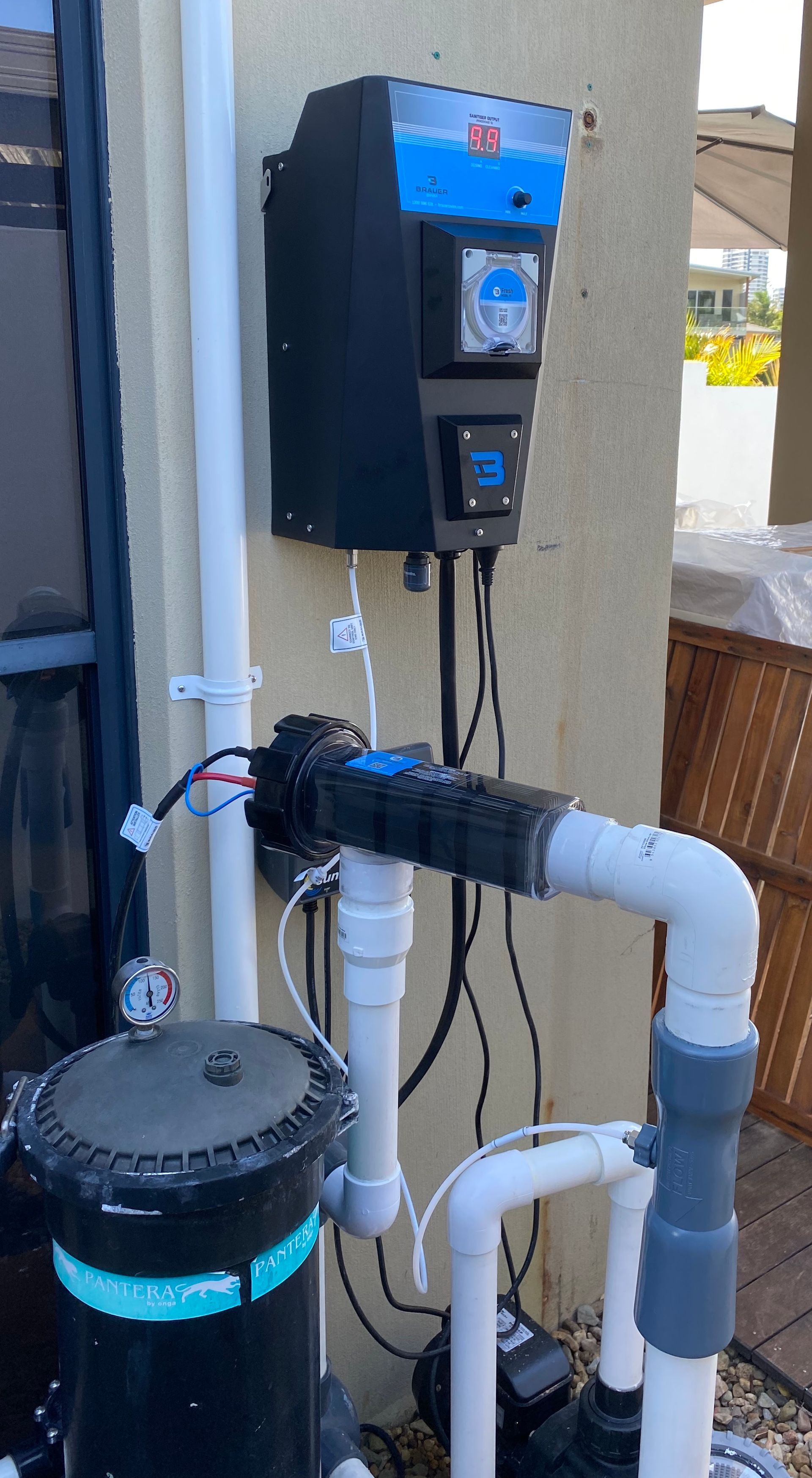 Freshwater pools runaway bay