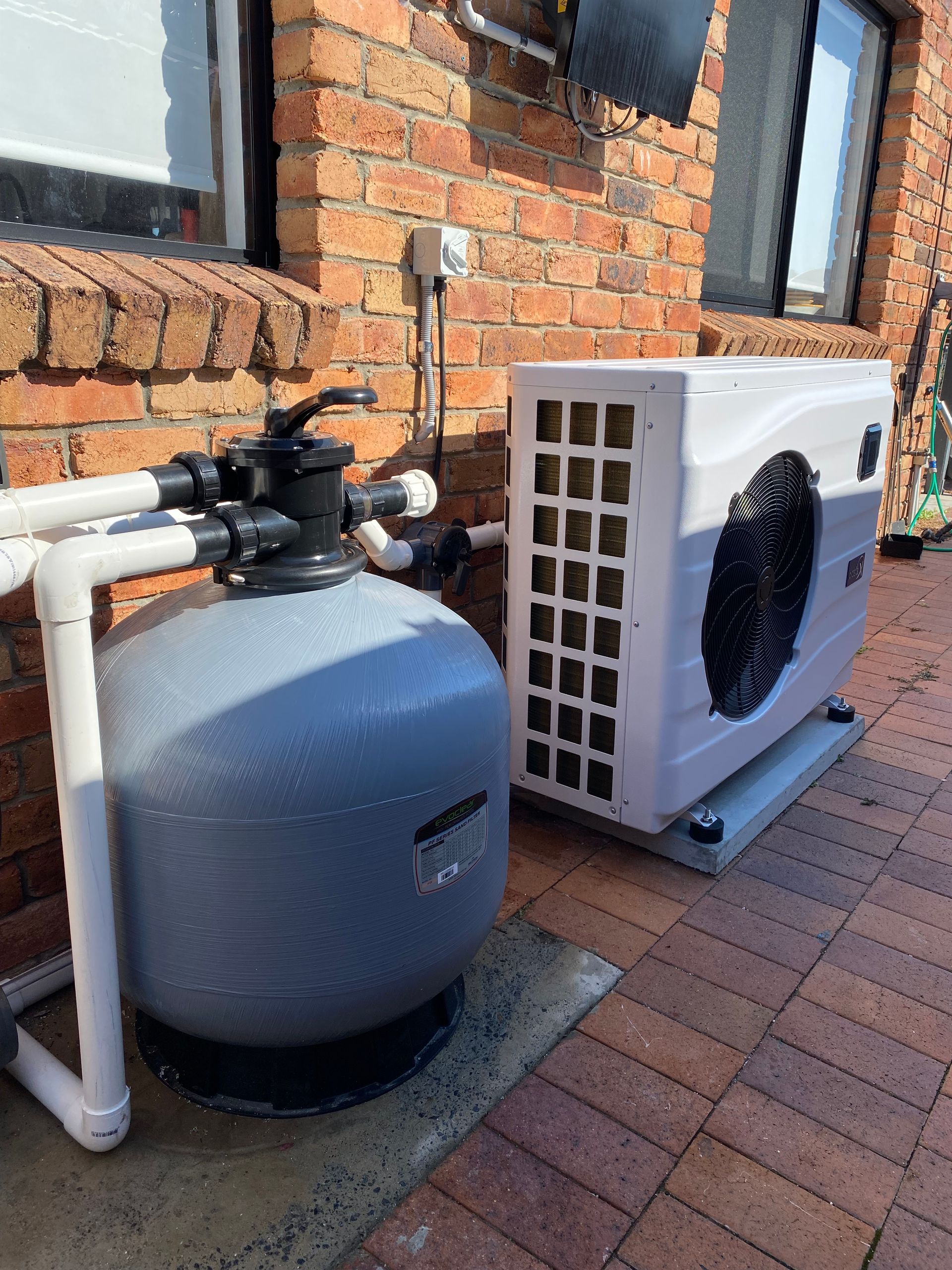 Heat Pumps Mundoolun
