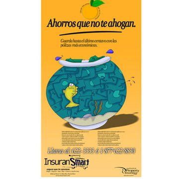 Advertisement for InsuranSmart. A fishbowl filled with cash and a yellow fish; text in Spanish: 