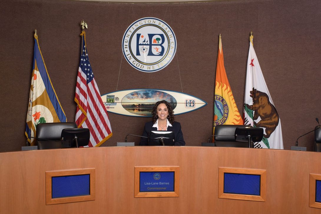 Lisa Lane Barnes, for Huntington Beach City Clerk