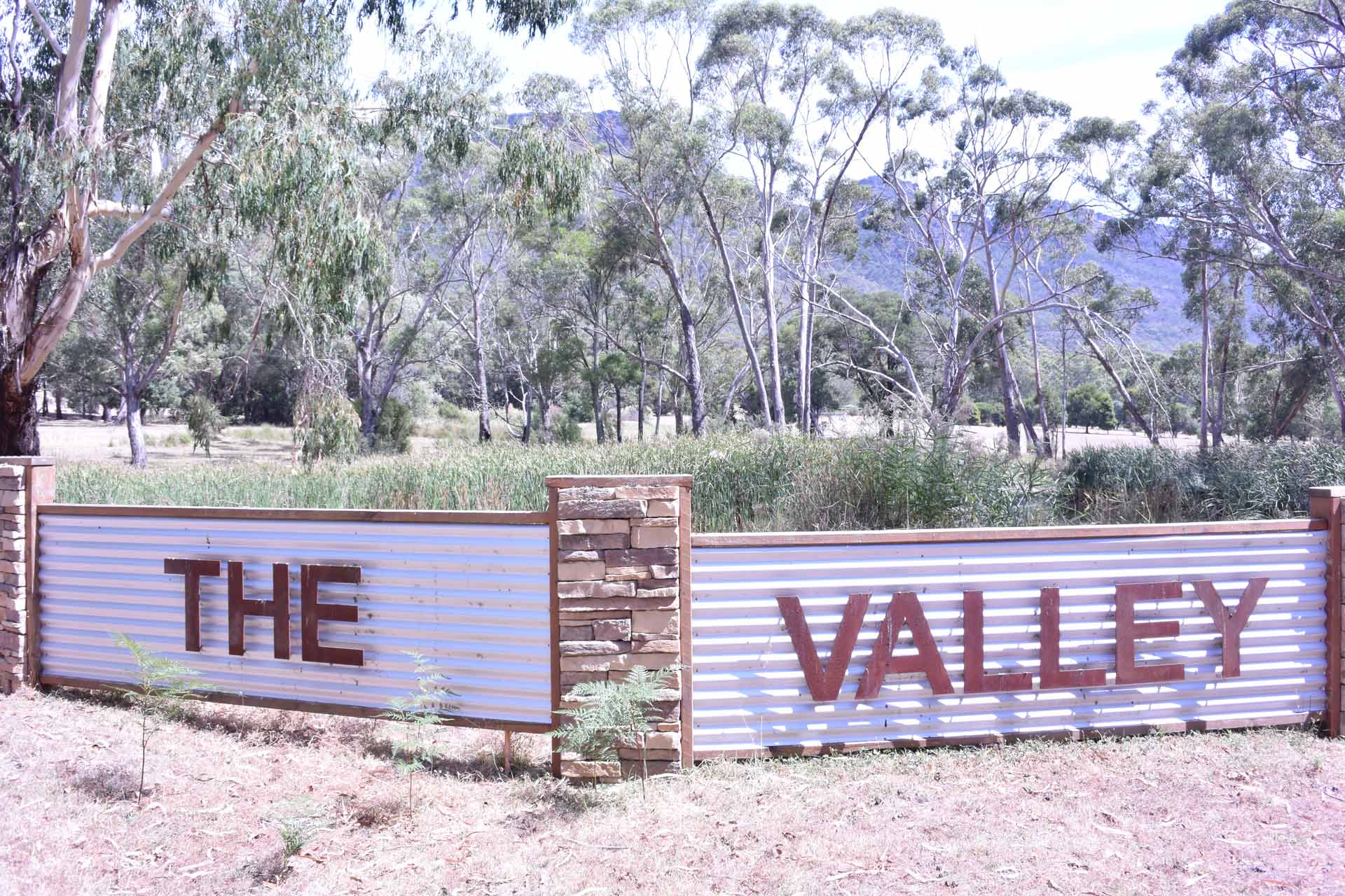Main Road entrance at Halls Gap Valley Lodges. 