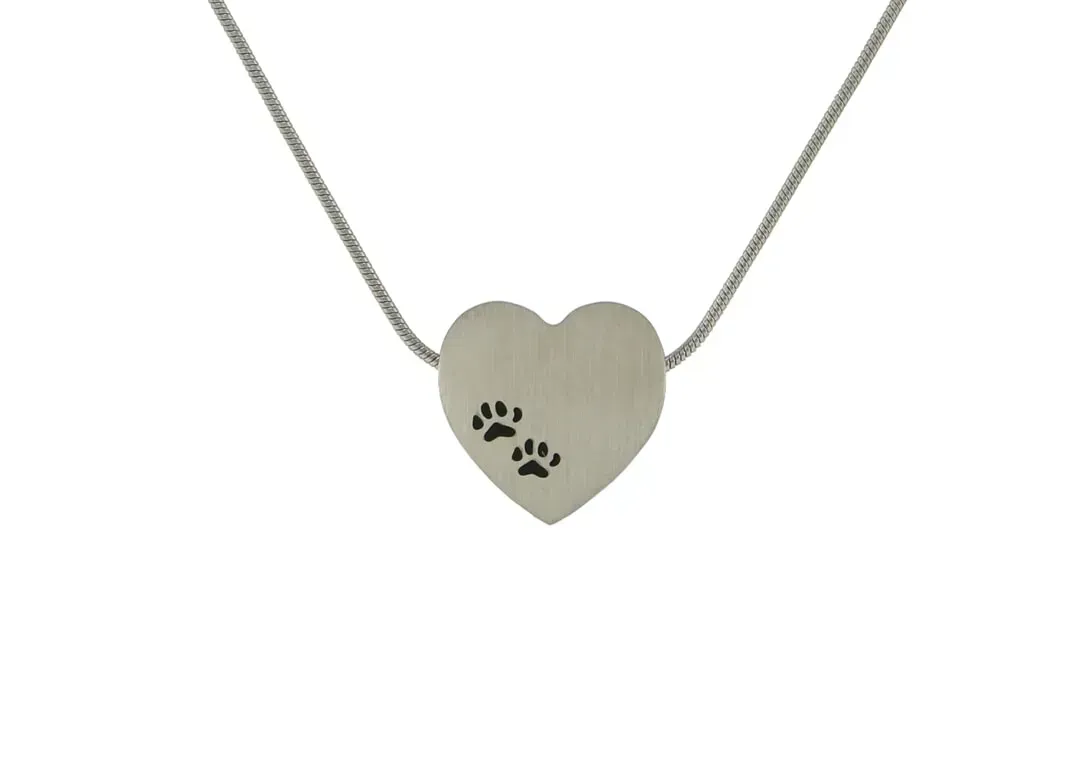 Stainless Heart w/ Paws | Fort Collins, CO | Precious Memories Pet Cemetery and Crematory