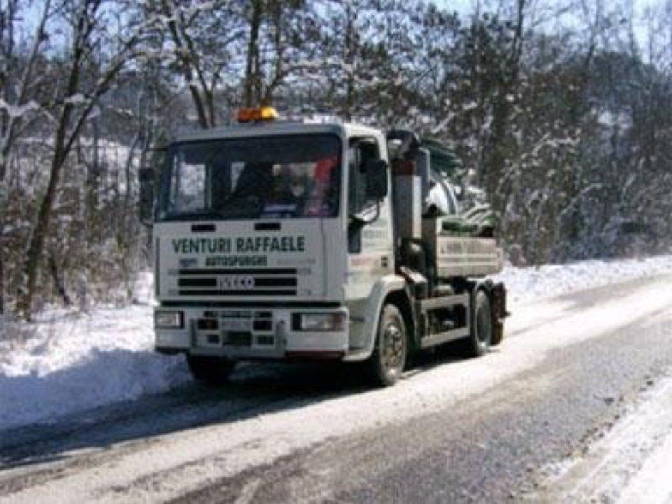 Mezzo autospurgo in funzione