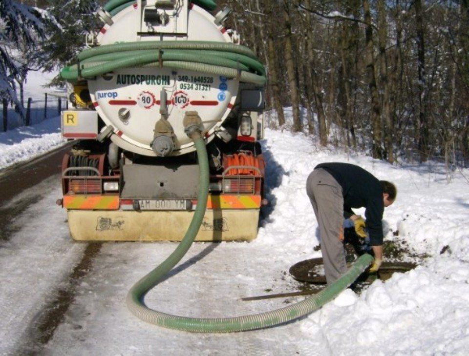 Intervento a bordo strada
