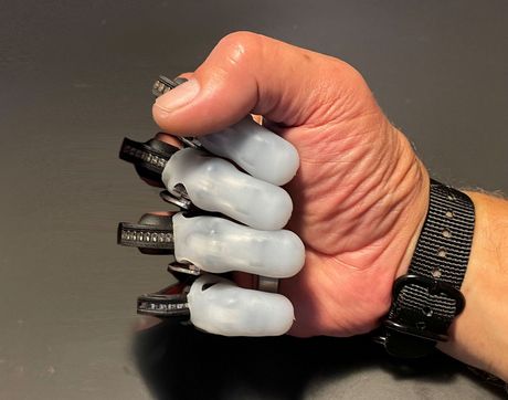 Premier series x-fingers hand