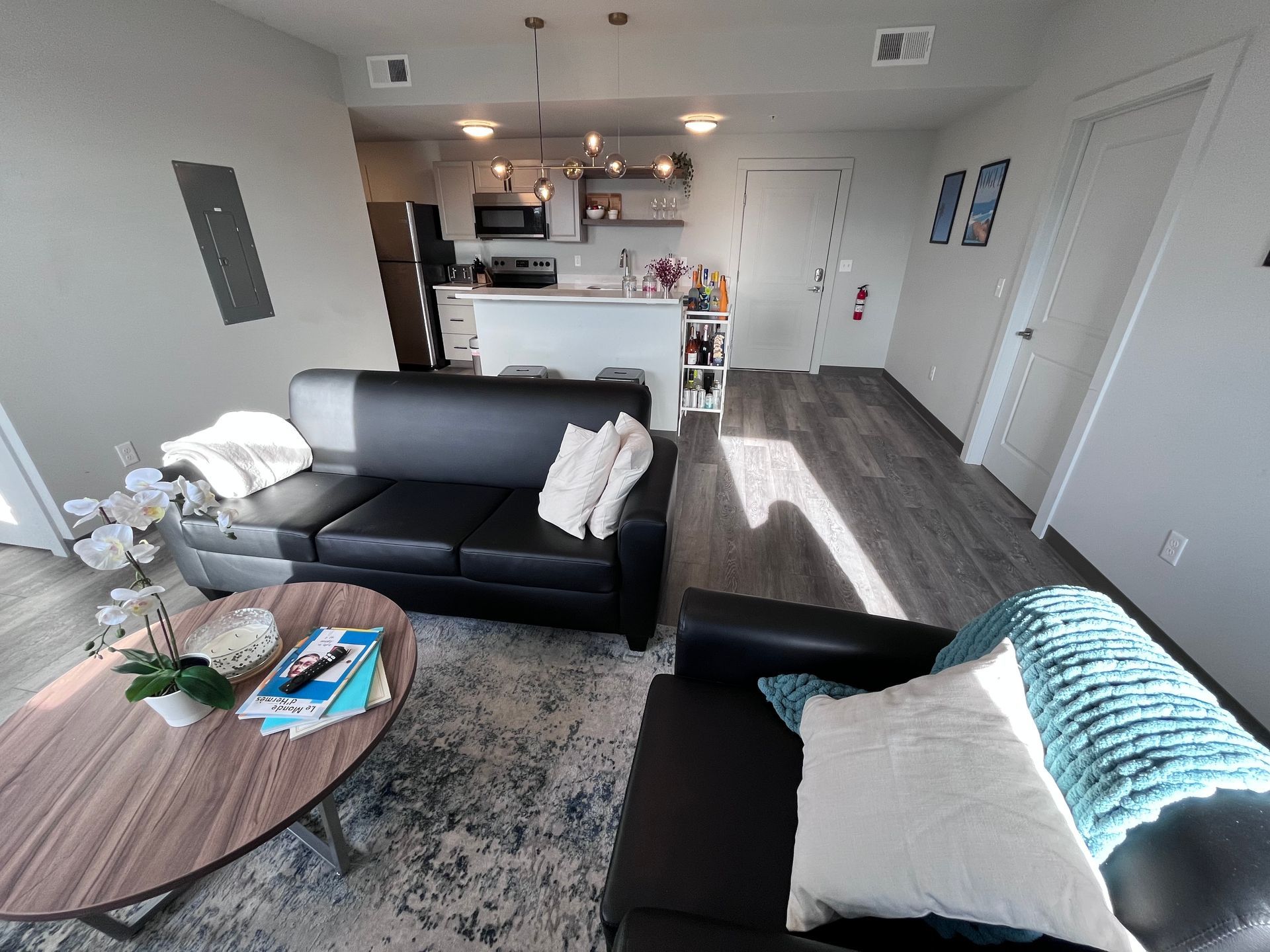 beautifully large living room