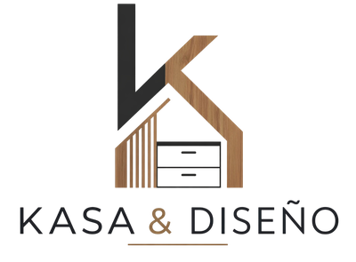 Logotipo de Kasa & Diseño con el contorno de una casa en tonos negros y de madera sobre el nombre de la marca.